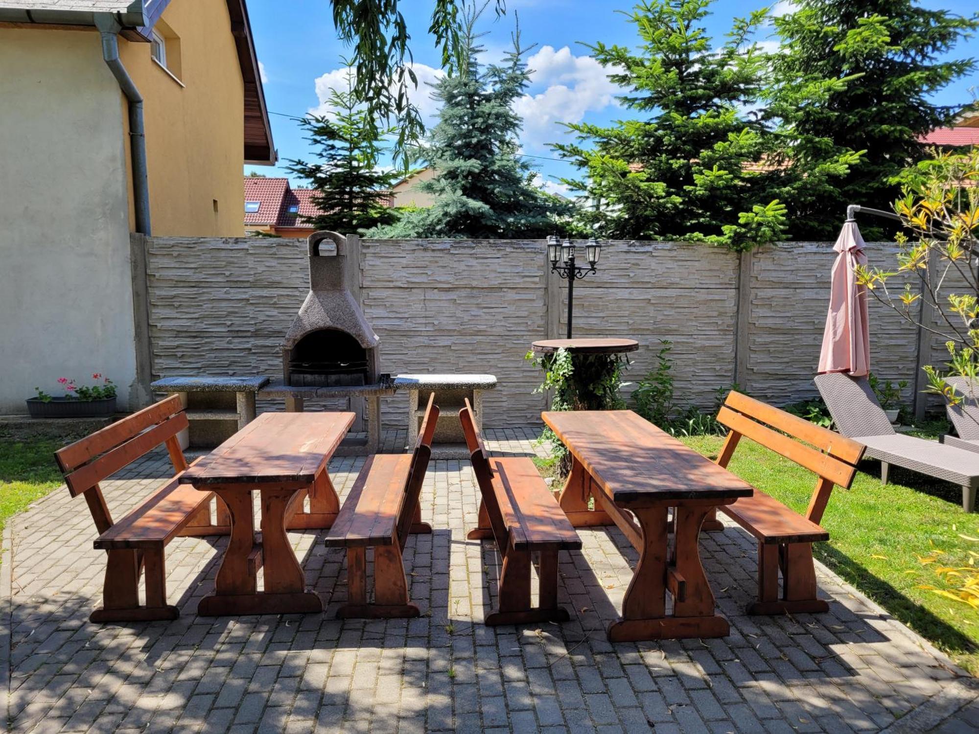 Penzión Korzo Sturovo Exterior foto