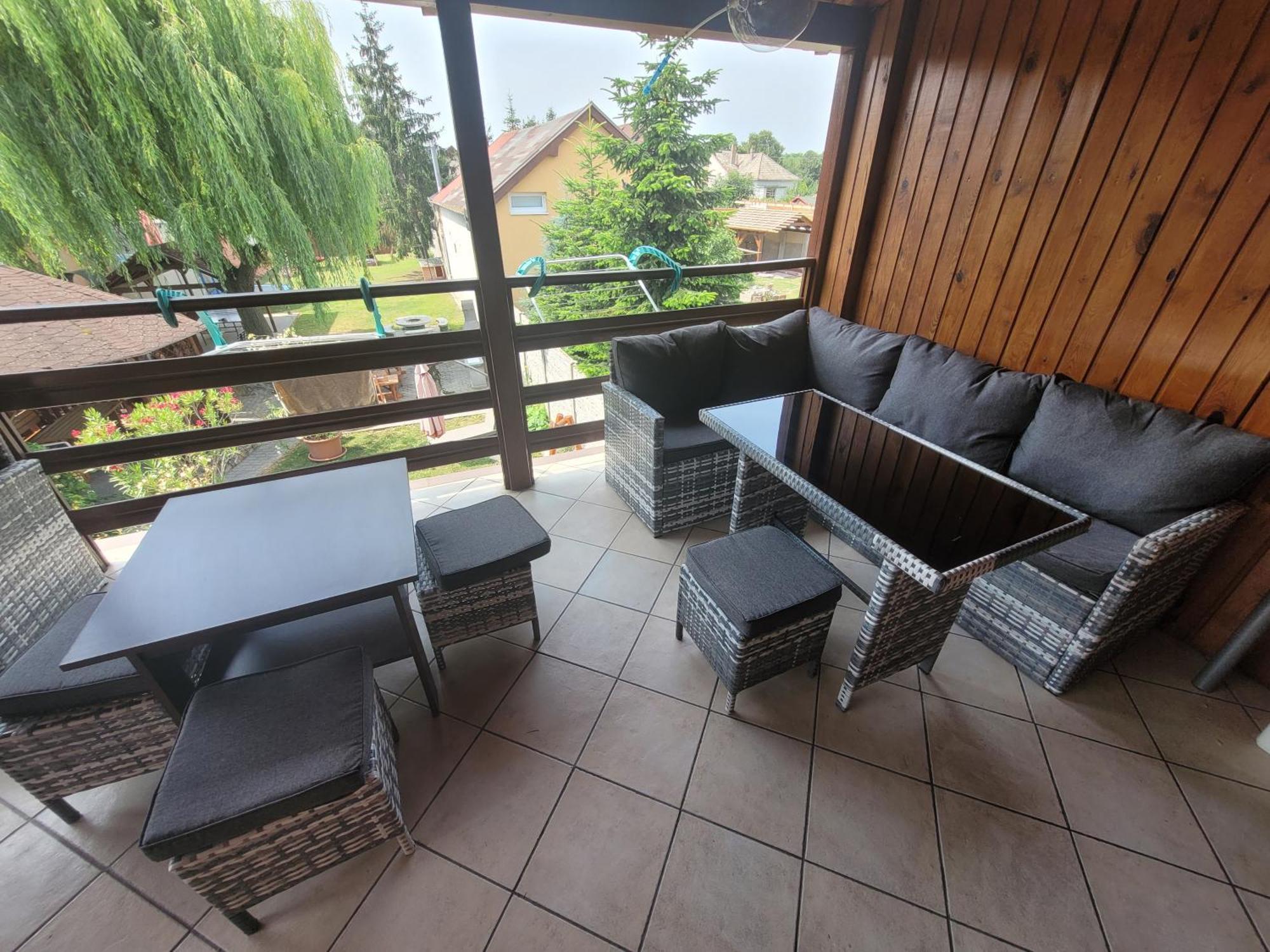 Penzión Korzo Sturovo Exterior foto