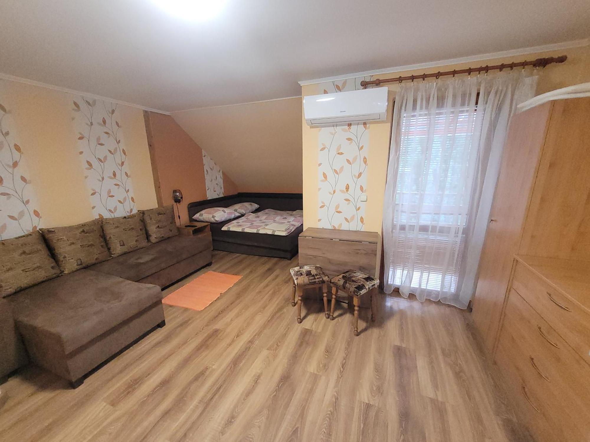 Penzión Korzo Sturovo Exterior foto